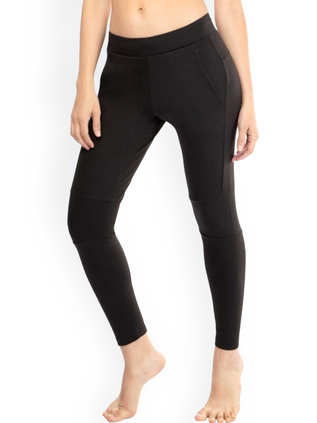 

La Aimee Women Black Solid Ankle Length Training Tights
