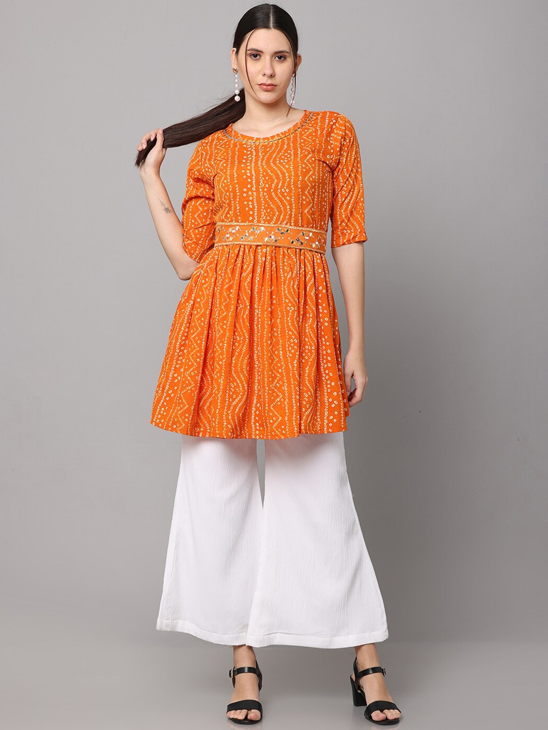 

NAYRA Women Orange Bandhani Printed Thread Work Pure Cotton Kurta with Palazzos