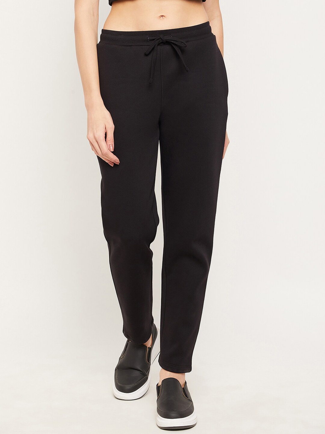 

EDRIO Women Black Solid Cotton Track Pants