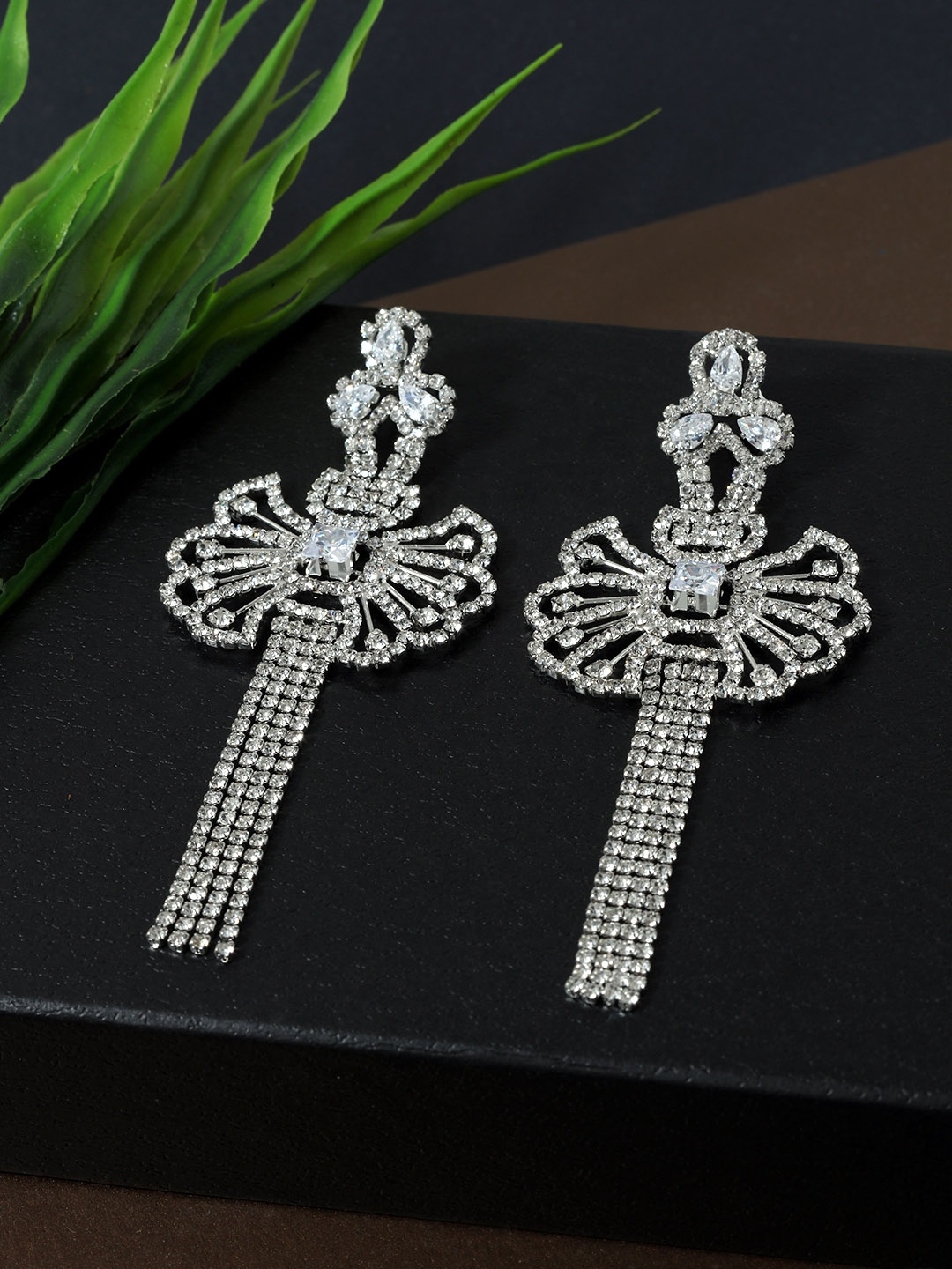 

AccessHer Silver-Toned Contemporary Drop Earrings