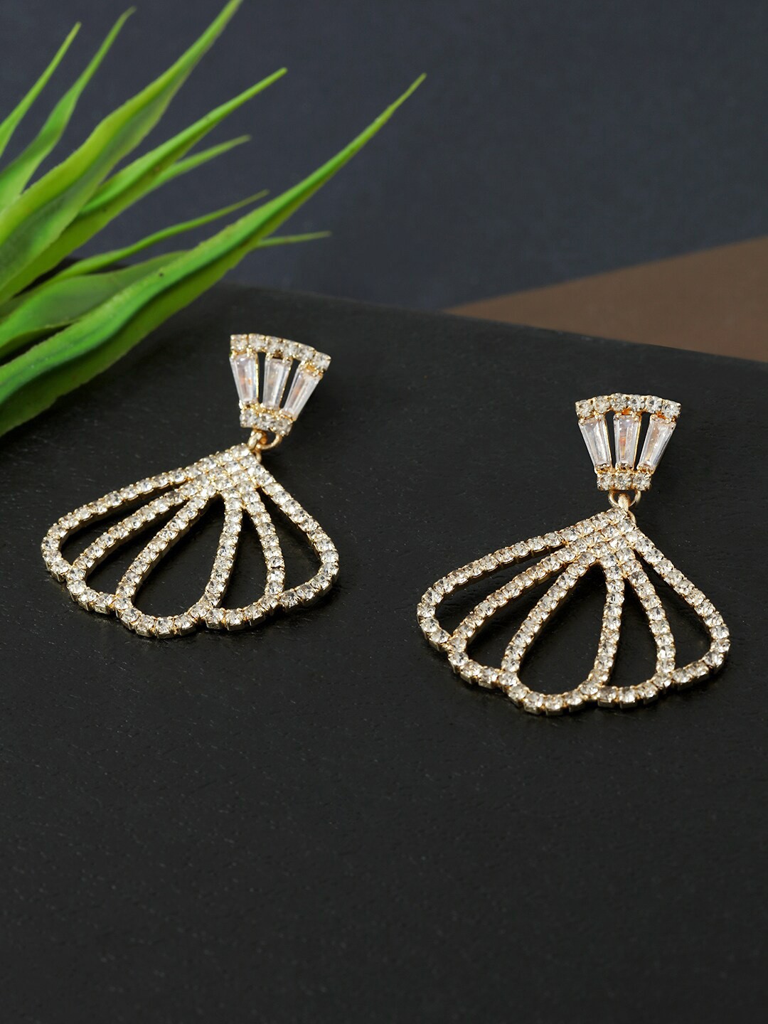 

AccessHer White & Gold-Plated Contemporary Drop Earrings