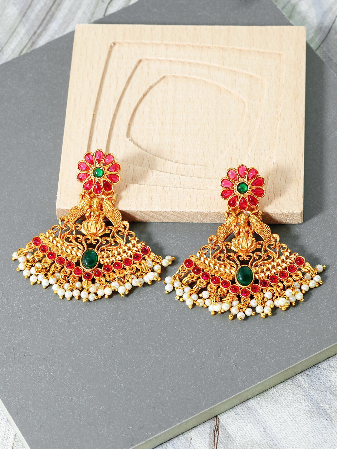 

AccessHer Gold-Toned & Red Gold-Plated Ruby Stone Studded Temple Drop Earrings