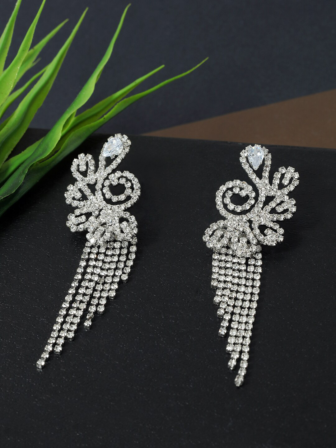 

AccessHer Silver-Plated Contemporary Drop Earrings