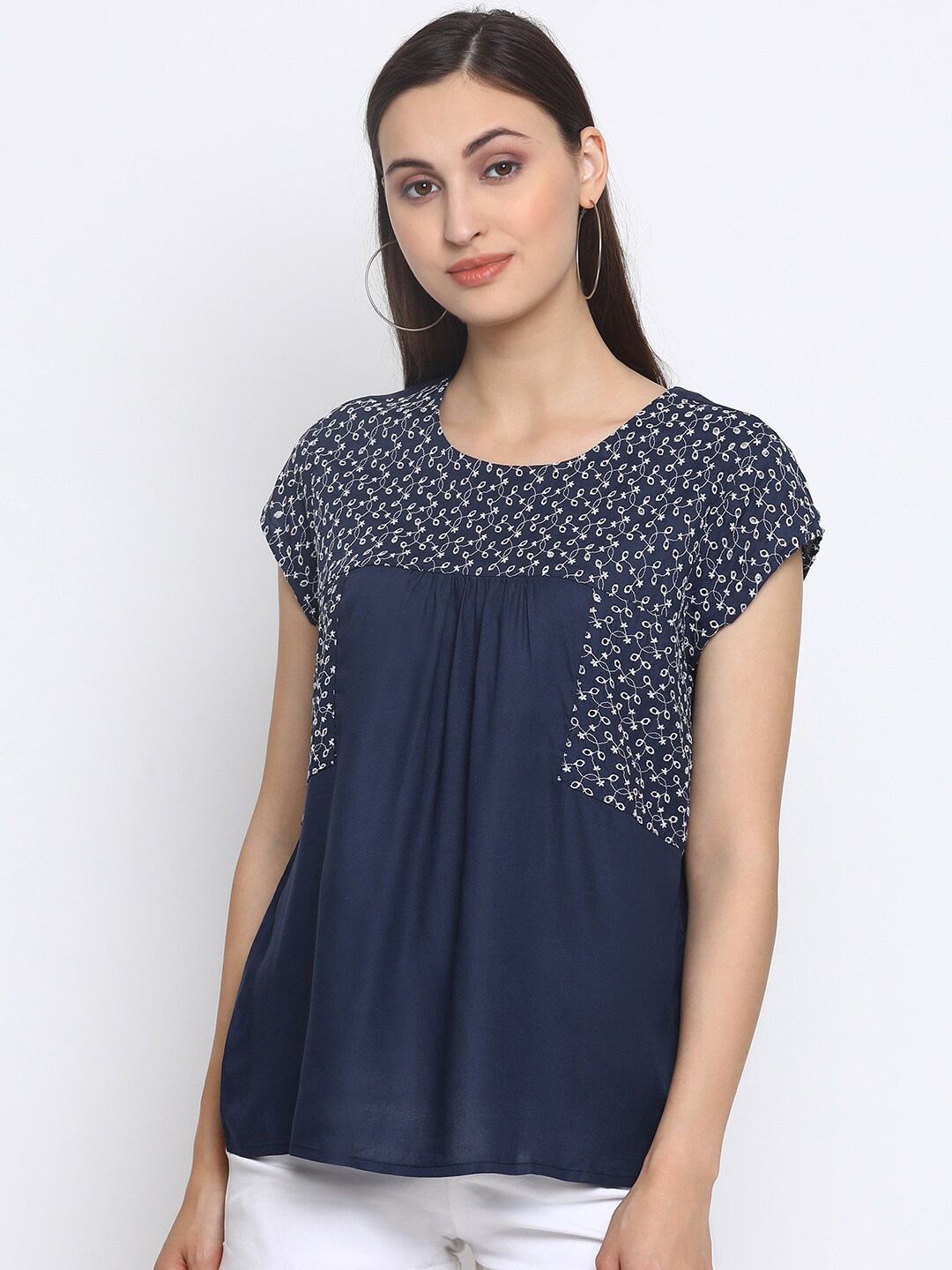 

SQew Blue & White Floral Embroidered Extended Sleeves Schiffli Top