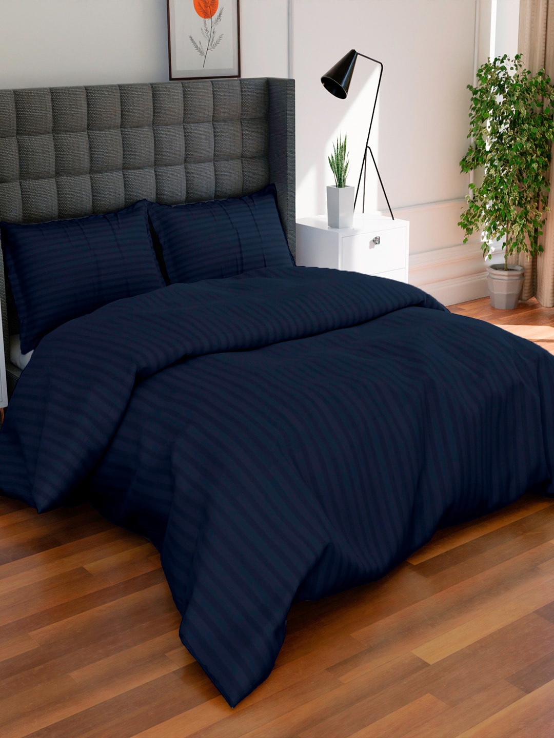 

AVI Navy Blue Striped Pure Cotton 300 TC Duvet Cover With 2 Pillow Covers