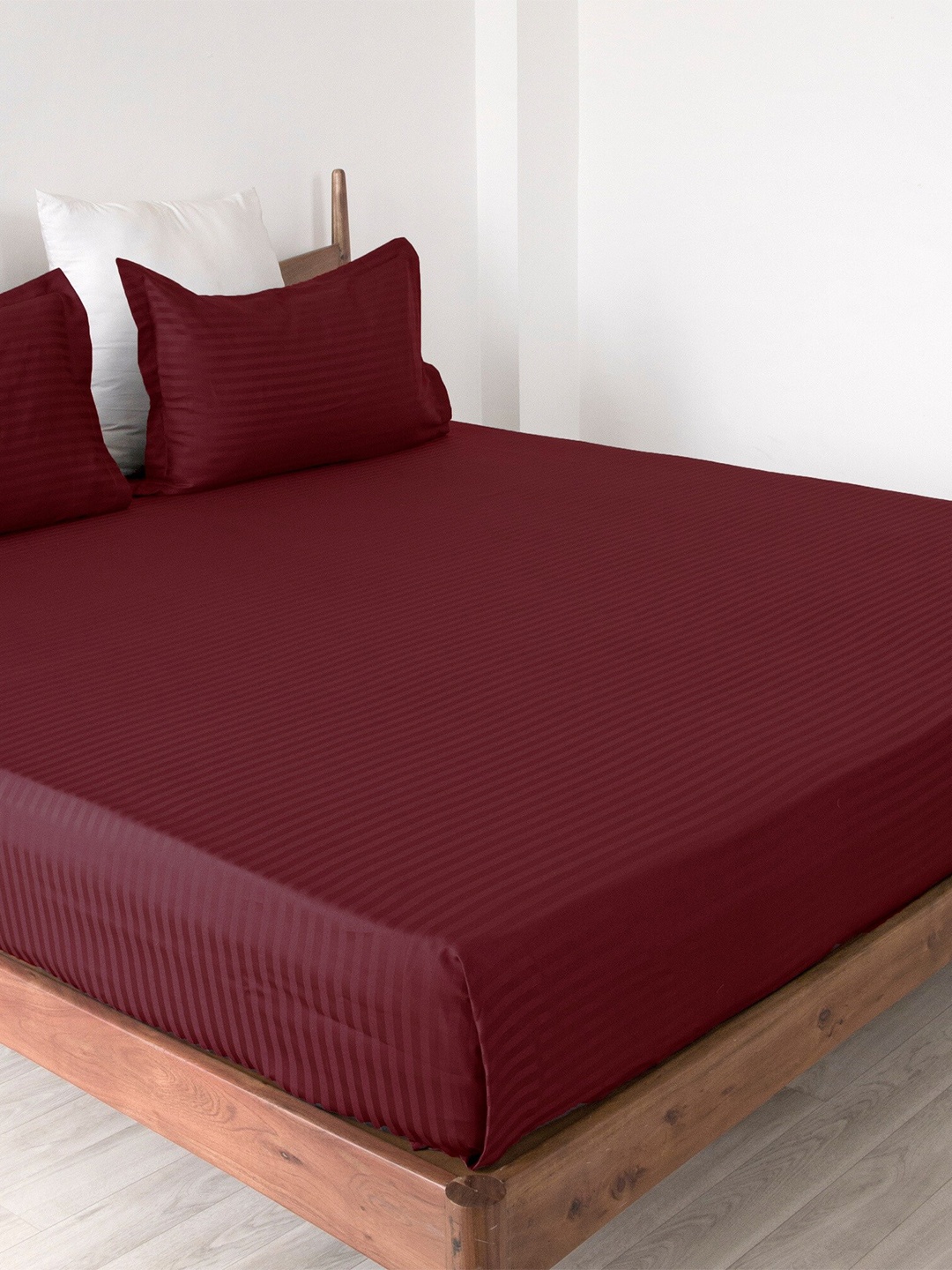 

HOMEMONDE Maroon Striped 300 TC Queen Bedsheet with 2 Pillow Covers