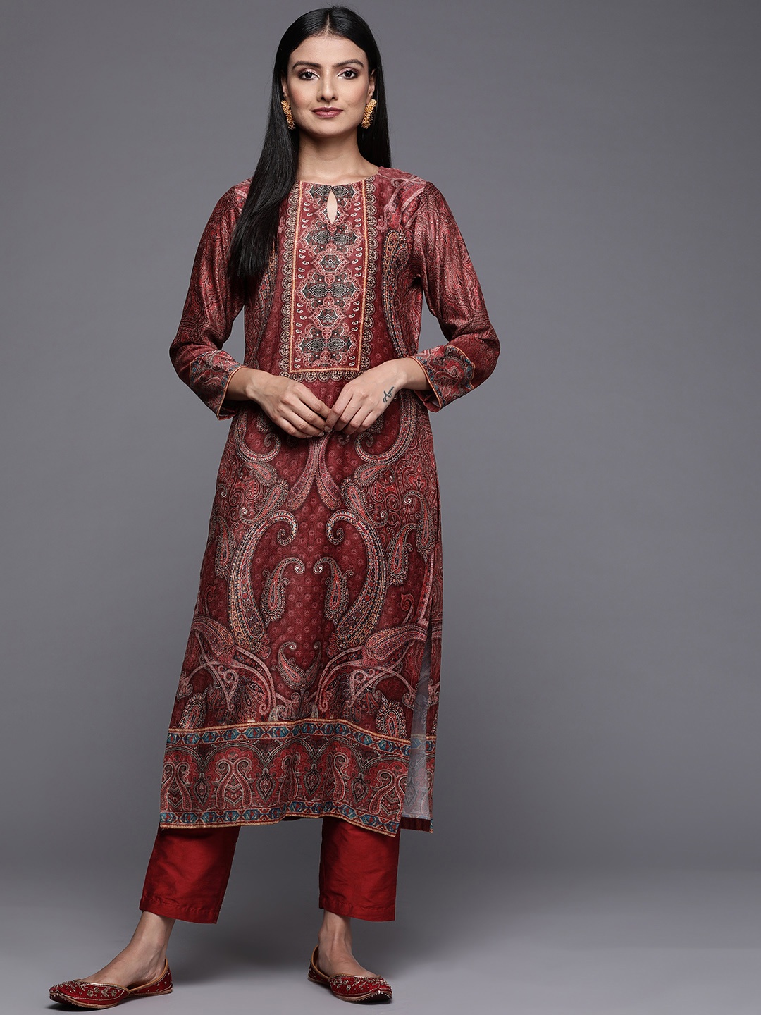 

Libas Women Rust Ethnic Motifs Printed Keyhole Neck Velvet Kurta