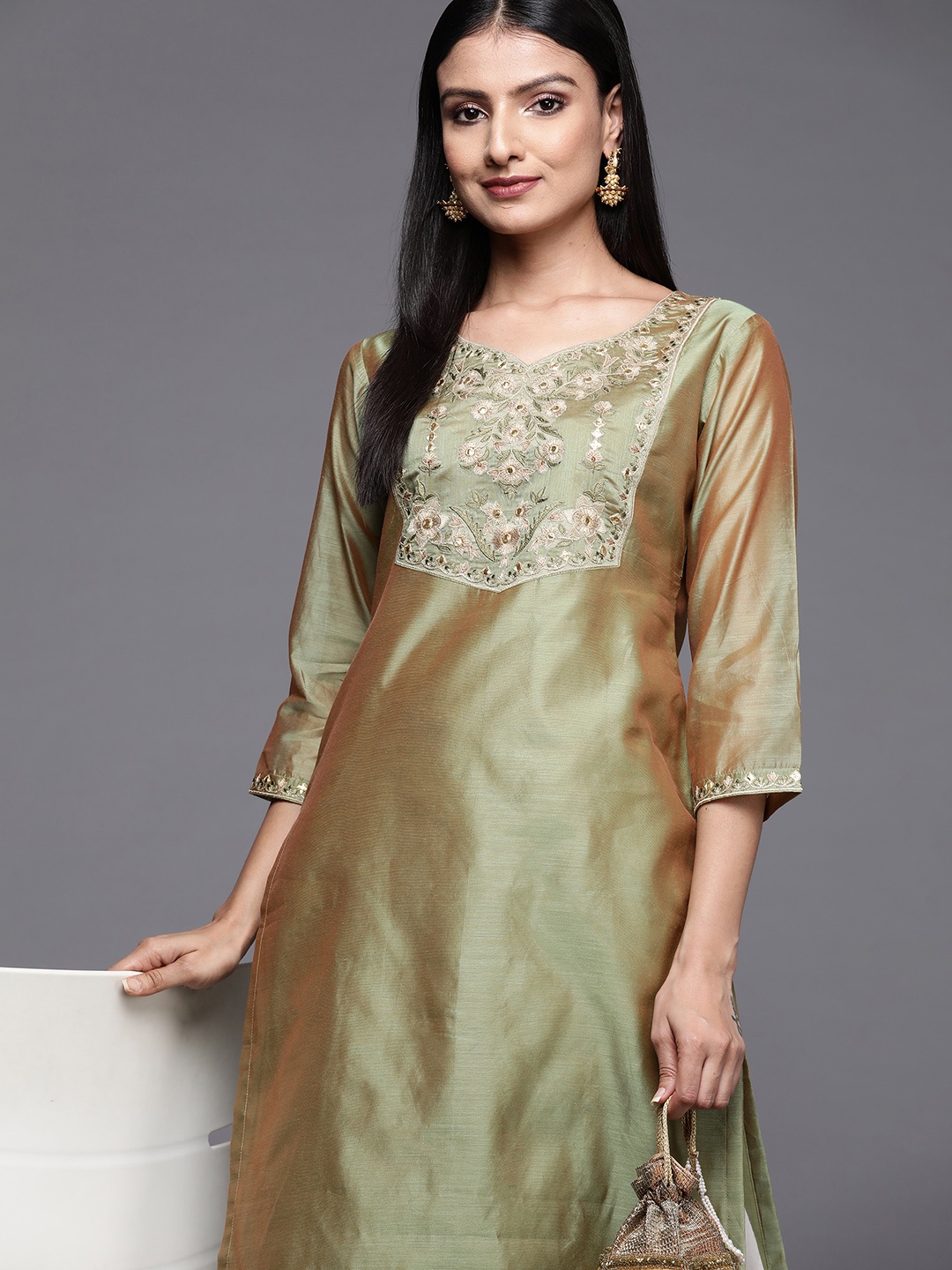 

Libas Women Green Floral Yoke Design Mirror Work Kurta