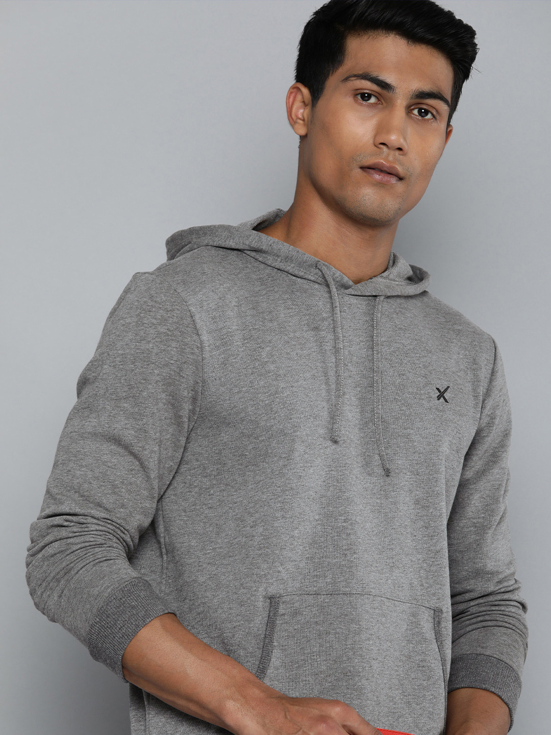 

HRX by Hrithik Roshan Men Grey Melange Solid Hooded Sweatshirt