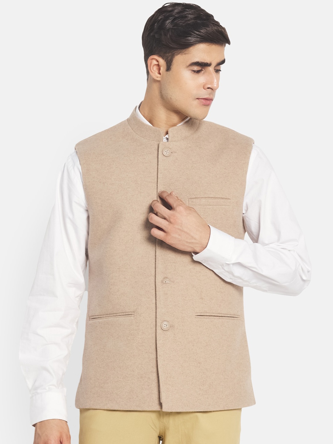 

METTLE Men Solid Woven Nehru Jacket, Brown