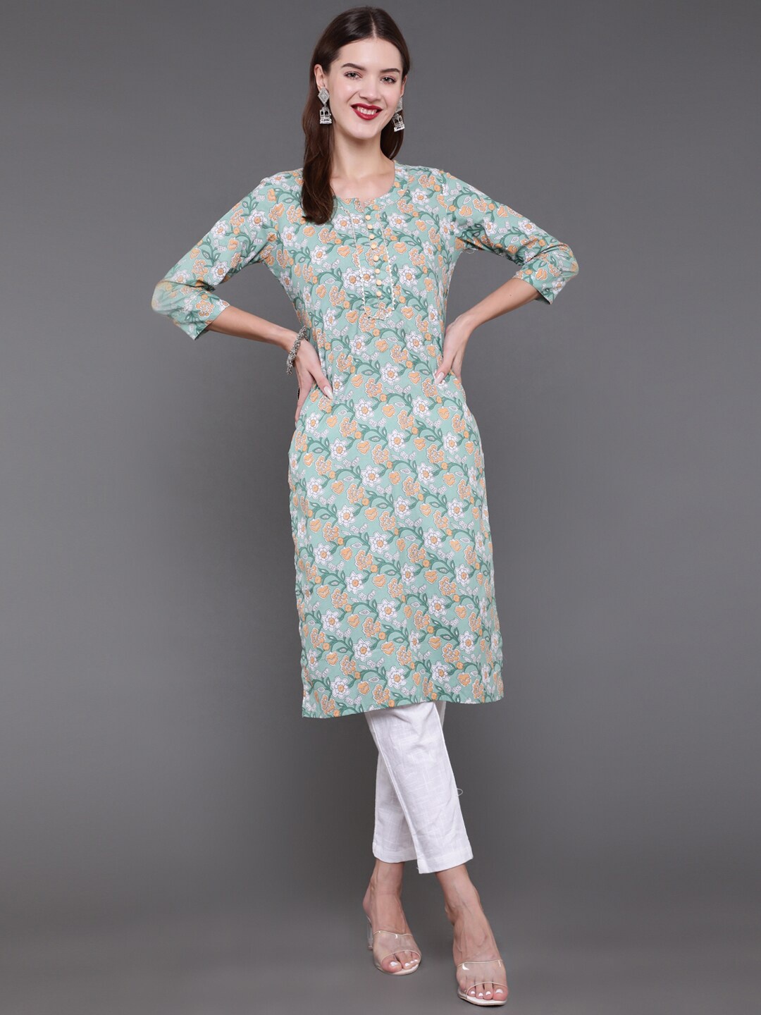 

antaran Women Green Floral Printed Pure Cotton Floral Kurta