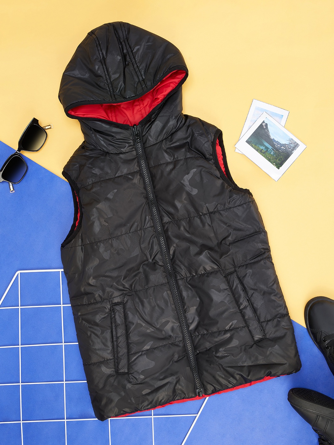 

Pantaloons Junior Boys Black Puffer Jacket