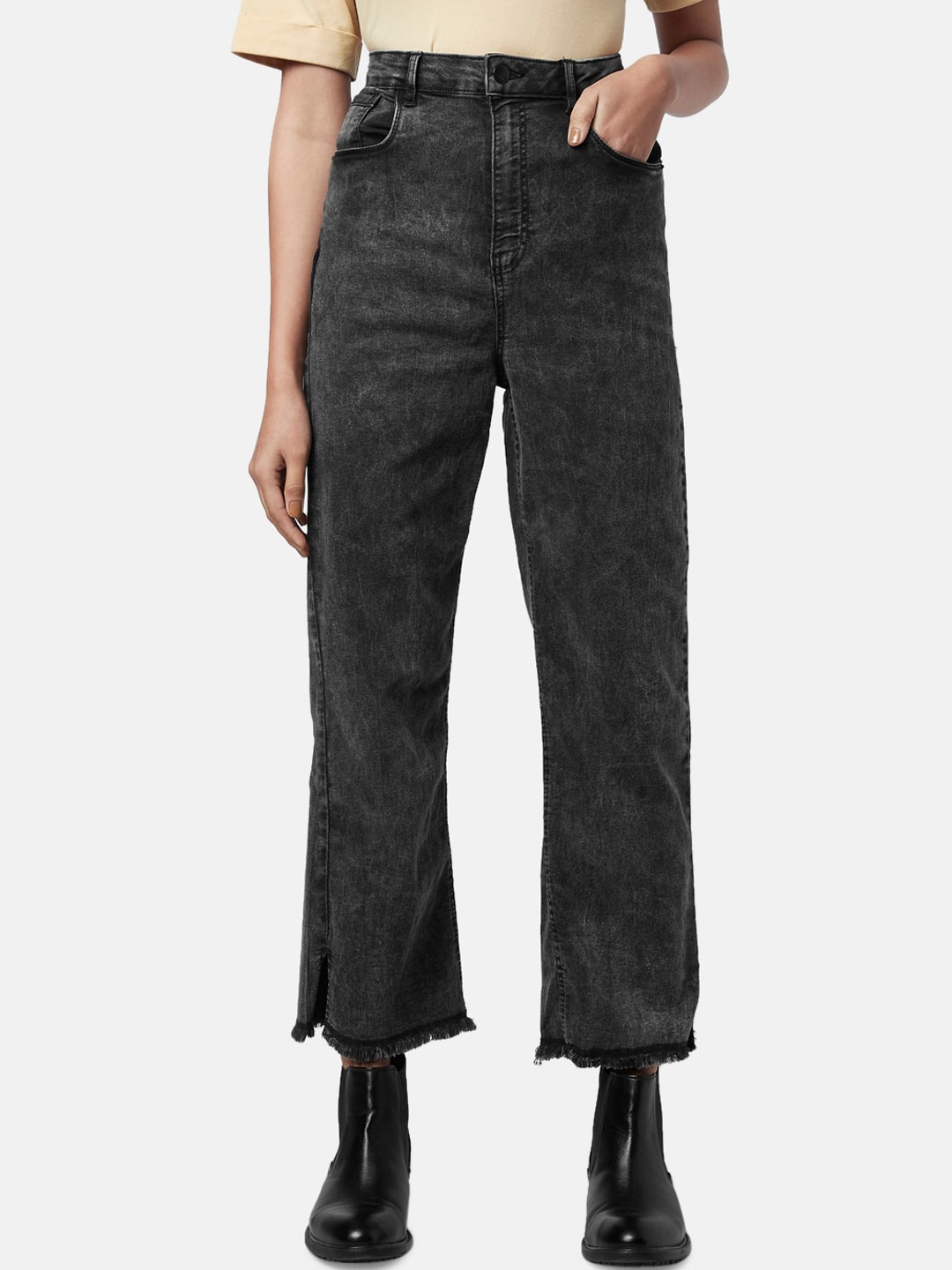 

SF JEANS by Pantaloons Women Black Straight Fit High-Rise Heavy Fade Jeans