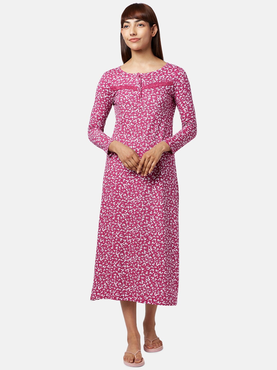 

Dreamz by Pantaloons Women Magenta Printed Nightdress