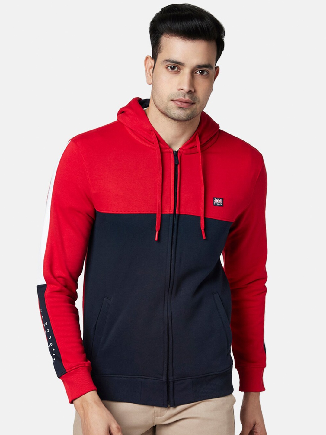 

BYFORD by Pantaloons Men Red Colourblocked Front Open Hooded Sweatshirt