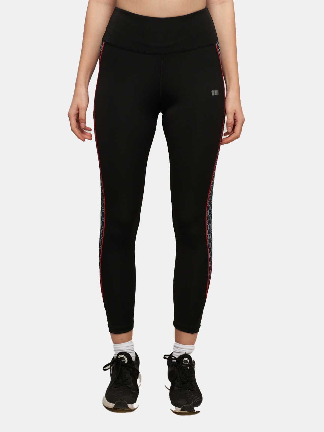 

The Souled Store Women Solid Sports Tights, Black