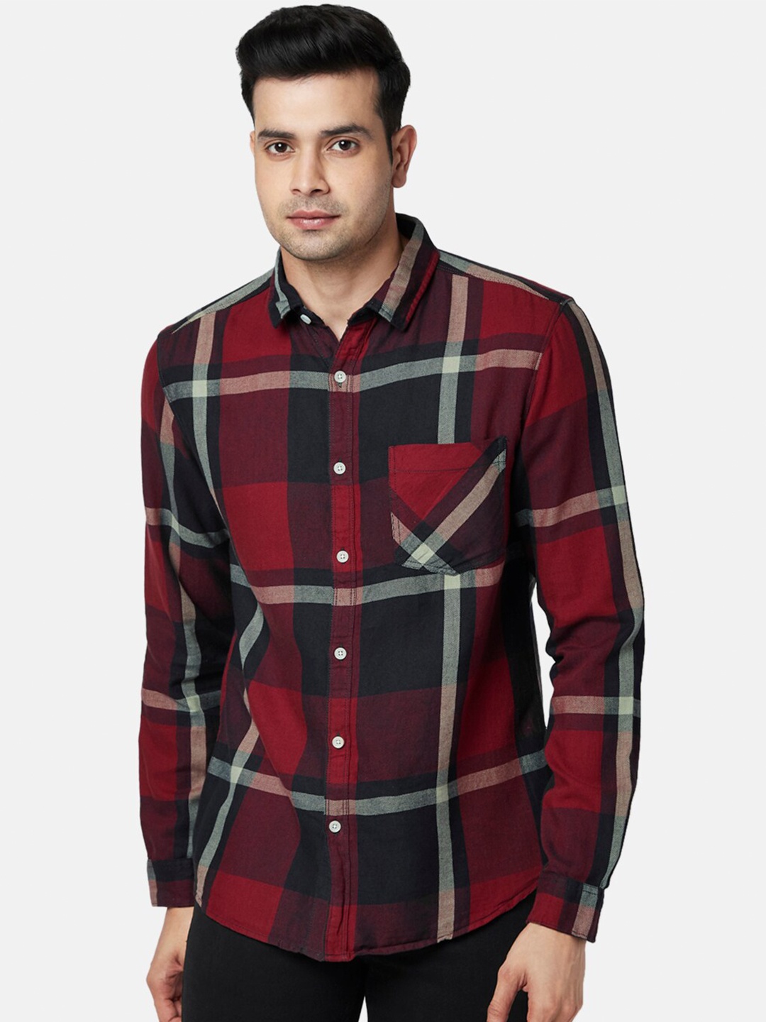 

SF JEANS by Pantaloons Men Red Slim Fit Checked Casual Cotton Shirt