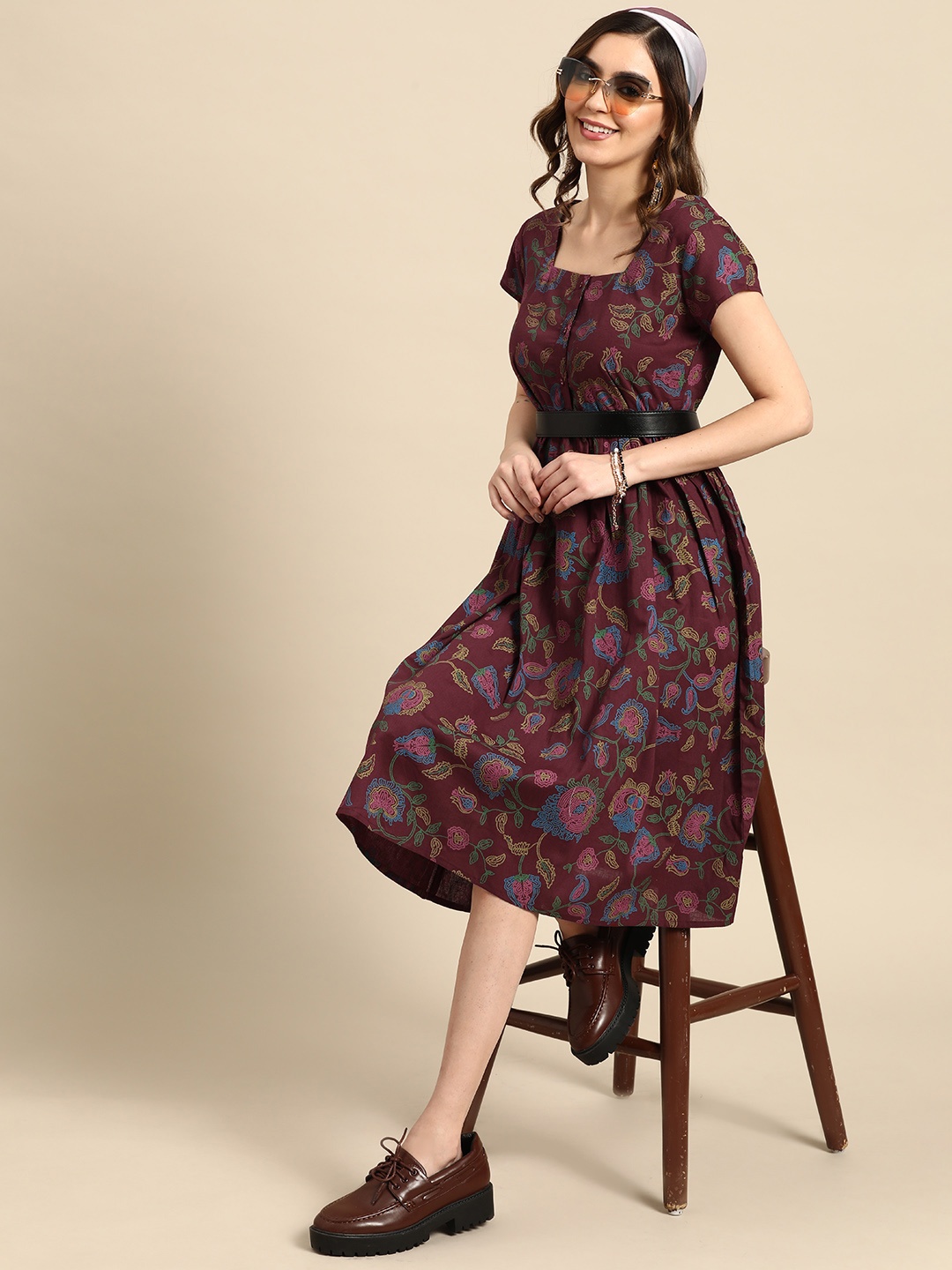 

Sangria Cotton Square Neck Floral Printed Midi Dress, Burgundy
