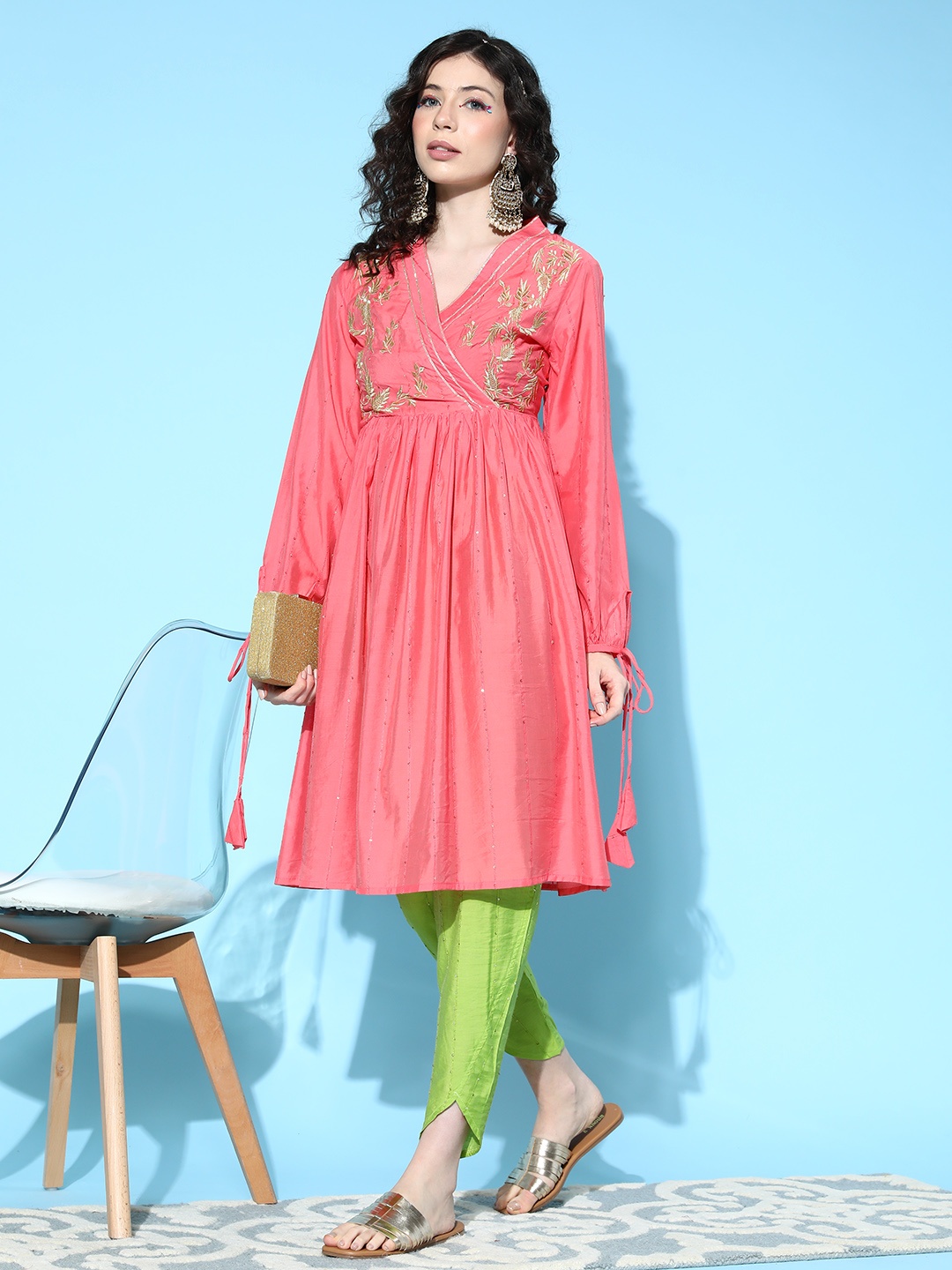 

Sangria Ethnic Motifs Embroidered Sequinned Kurta with Dhoti Pants, Pink