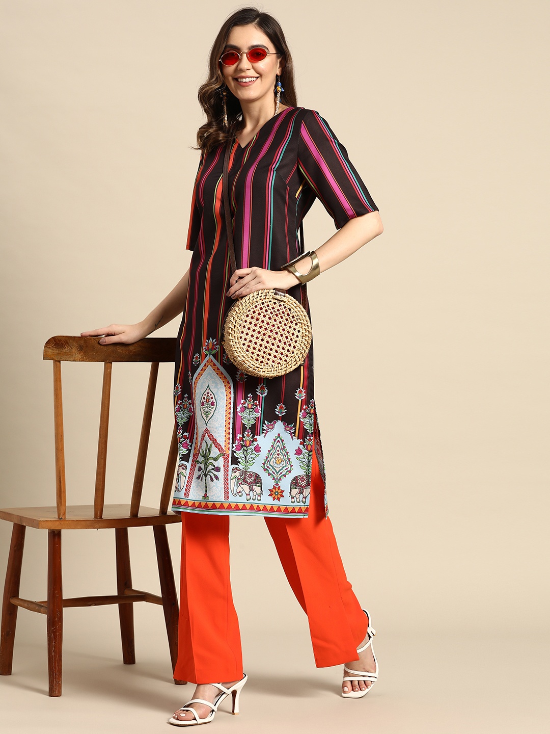 

Sangria Striped & Printed Detail Kurta, Black