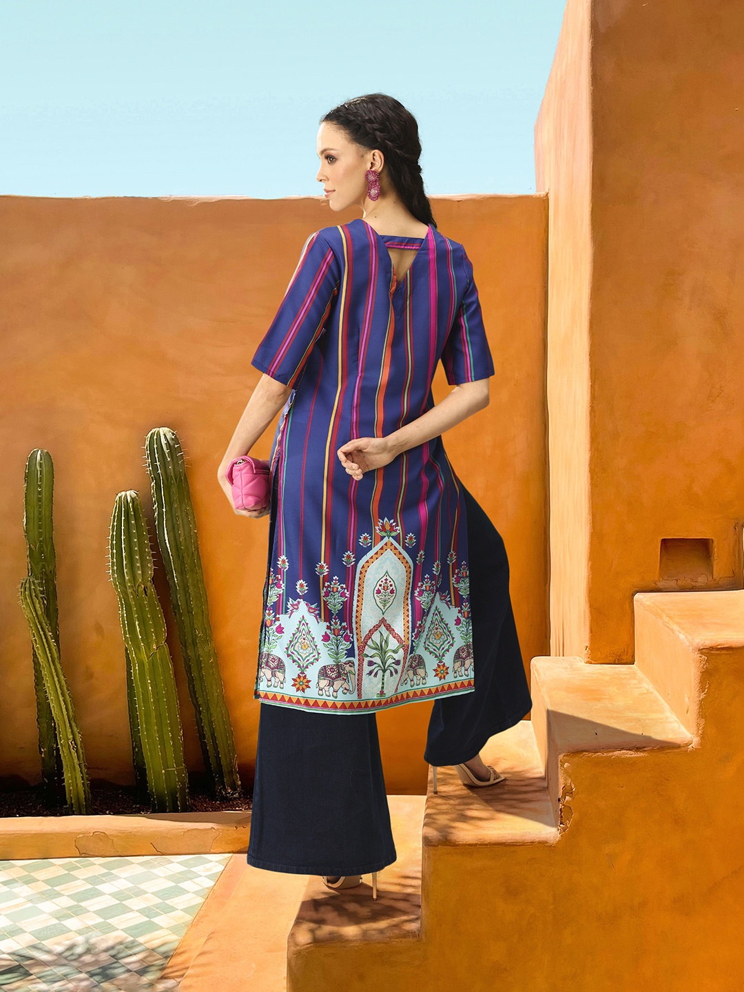 

Sangria Striped & Printed Detail Kurta, Blue