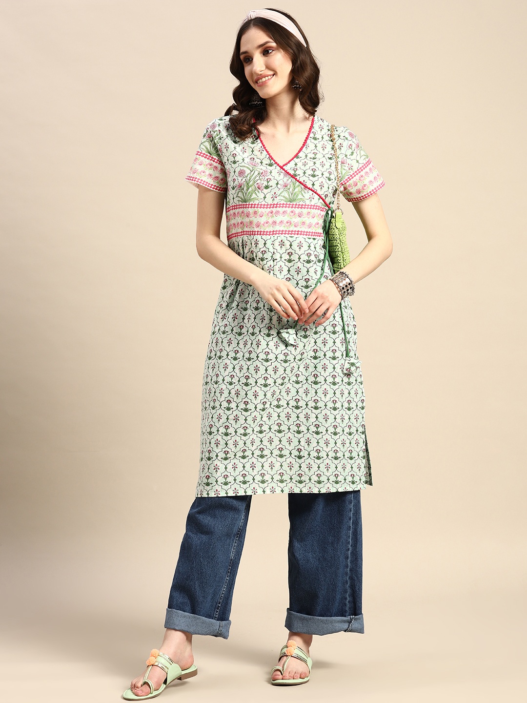 

Sangria Pure Cotton Ethnic Motifs Printed Angrakha Kurta, Green
