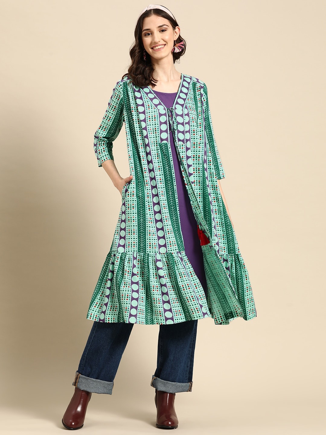 

Sangria Layered Geometric Printed Kurta, Green