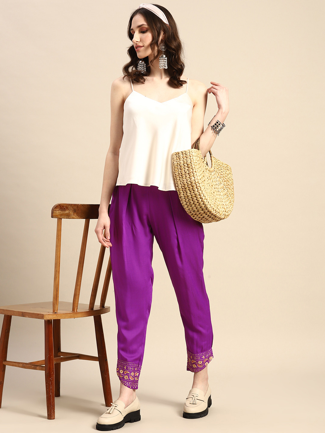 

Sangria Women Printed Detail Cropped Ethnic Trousers, Purple