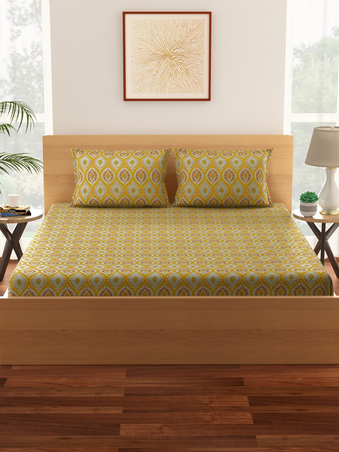 

Living scapes by Pantaloons Yellow & White Ethnic Motifs 144 TC King Bedsheet with 2 Pillow Covers
