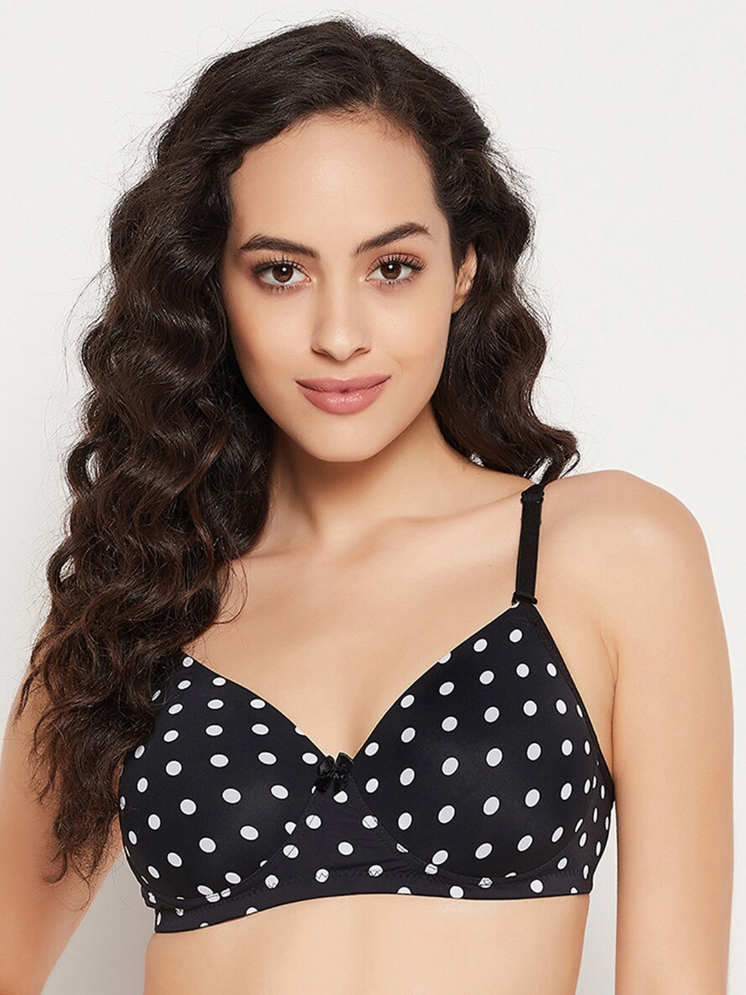 

Clovia Black & White Bra Lightly Padded T-shirt Bra