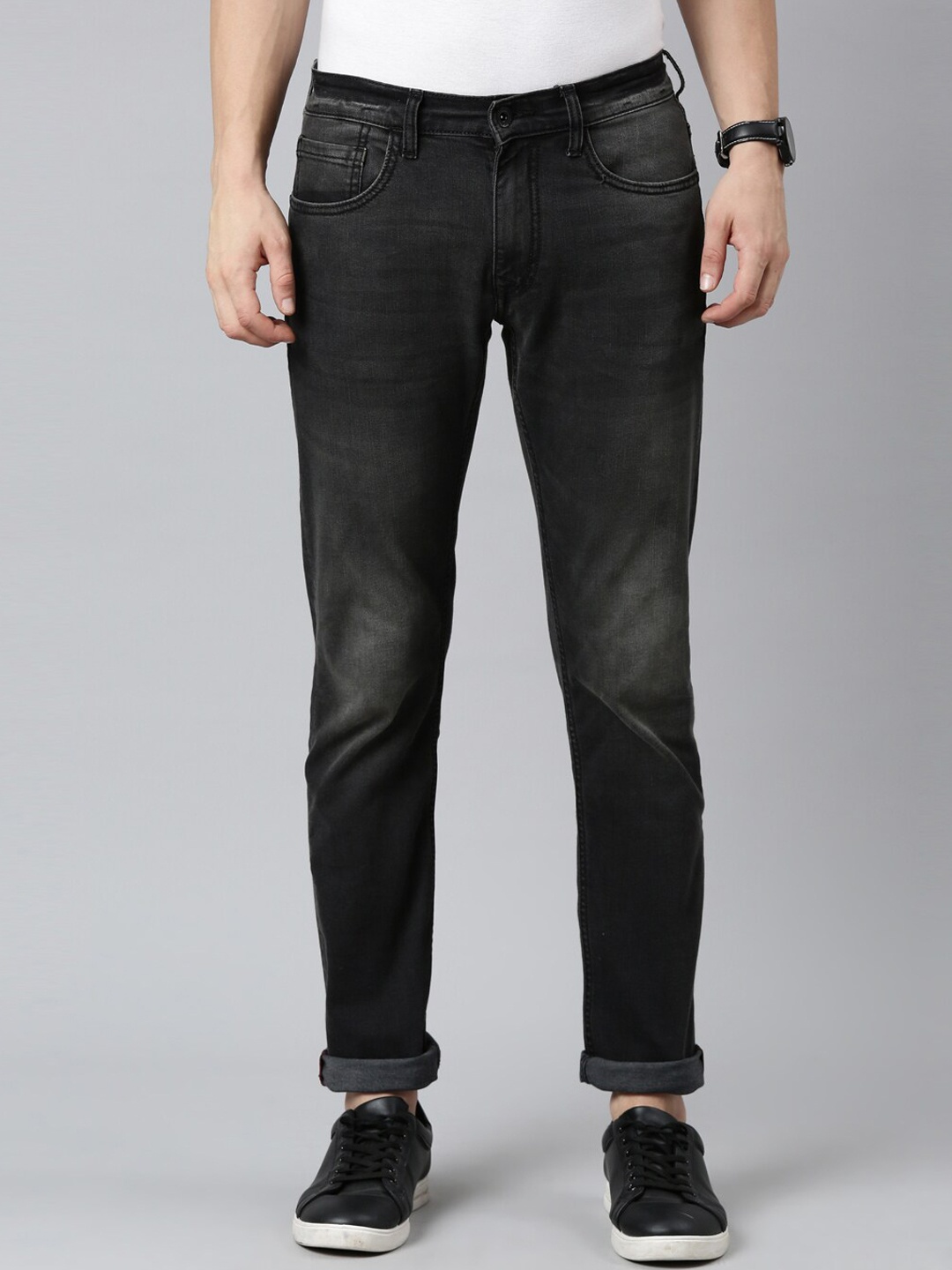 

American Bull Men Black Slim Fit Light Fade Jeans