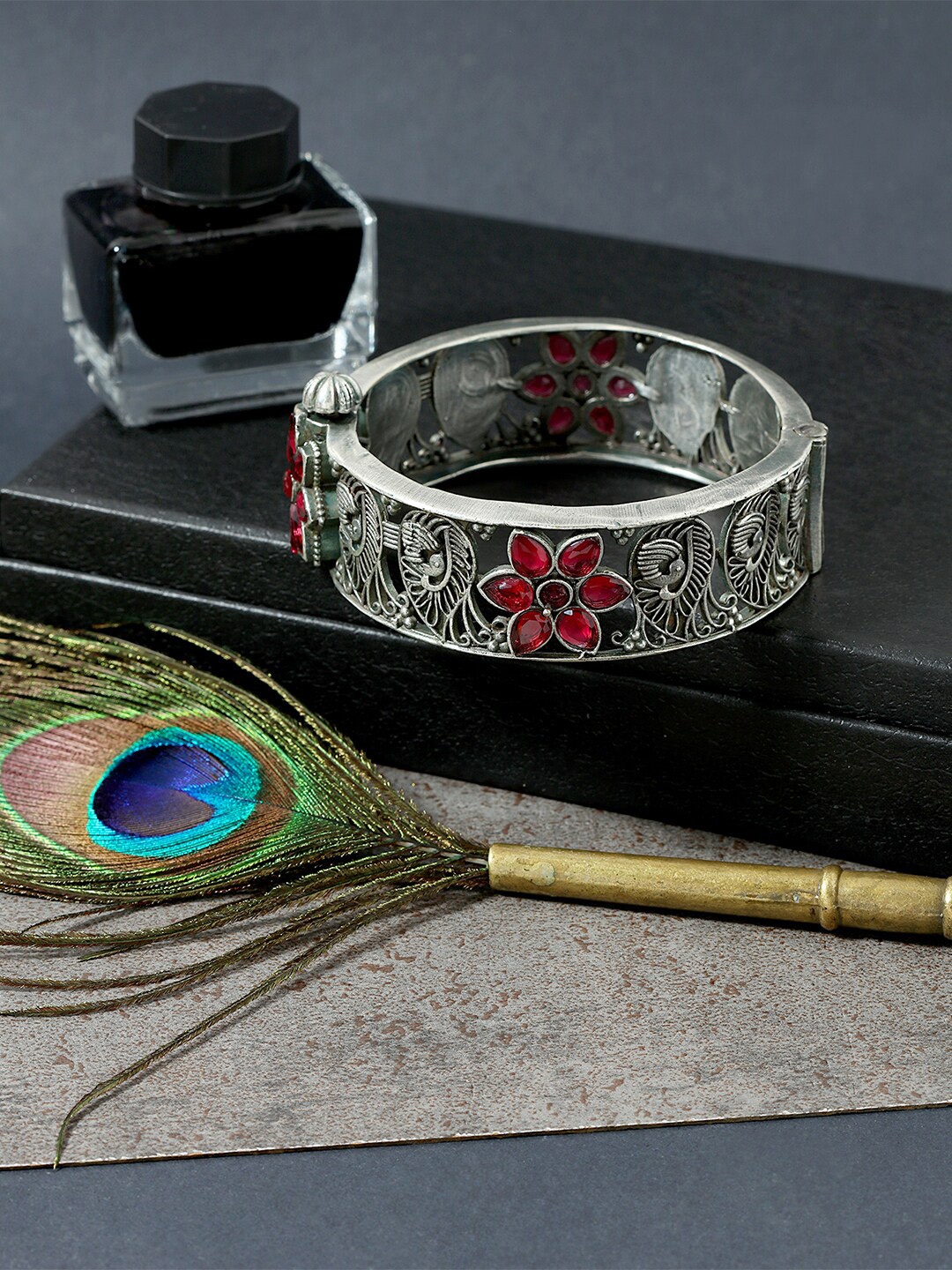

AccessHer Silver-Plated & Toned Pink Artificial Beads and Stones Studded Oxidized Kada Bangle
