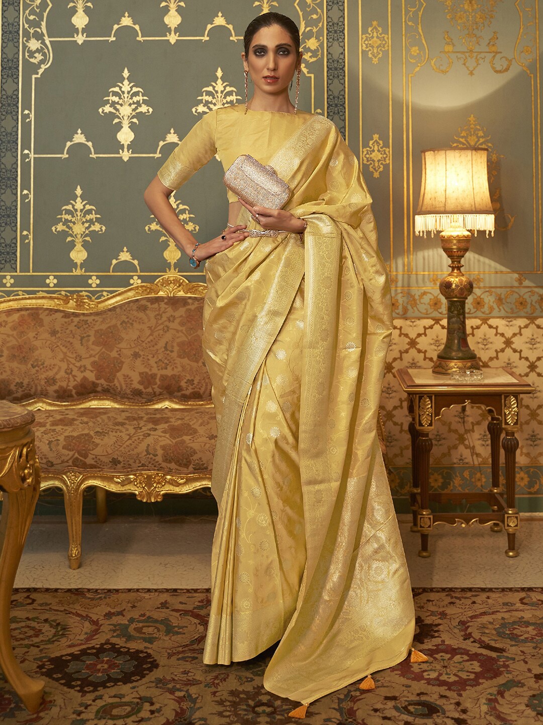 

Mitera Yellow & Gold-Toned Woven Design Zari Silk Blend Banarasi Saree