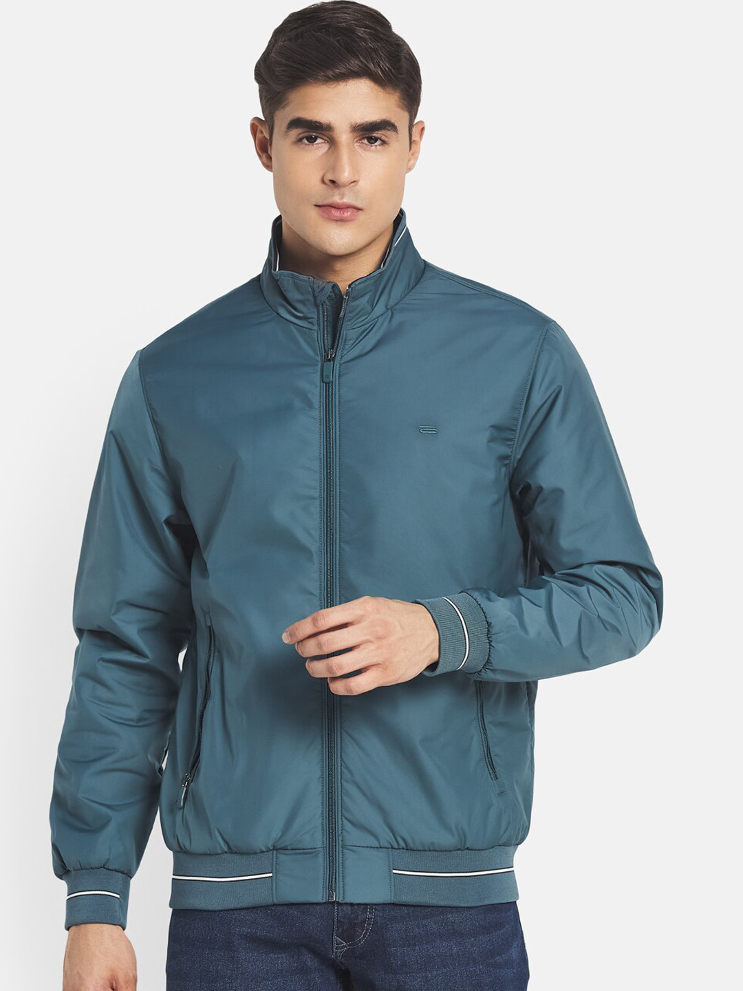 

METTLE Men Green Solid Open Front Jacket