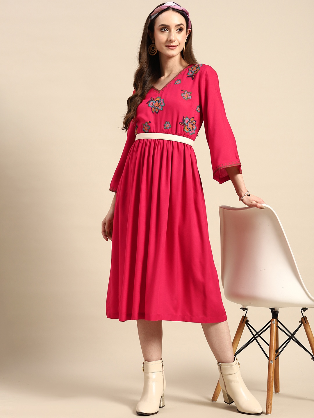 

Sangria Floral Embroidered A-line Midi Ethnic Dress, Fuchsia