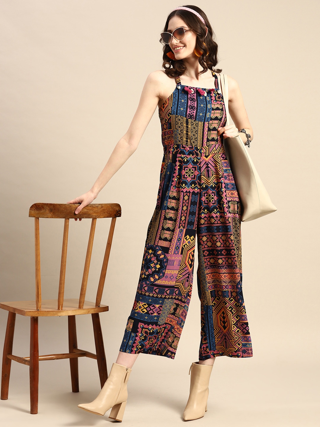 

Sangria Geometric Print Shoulder Straps Ethnic Jumpsuit, Navy blue