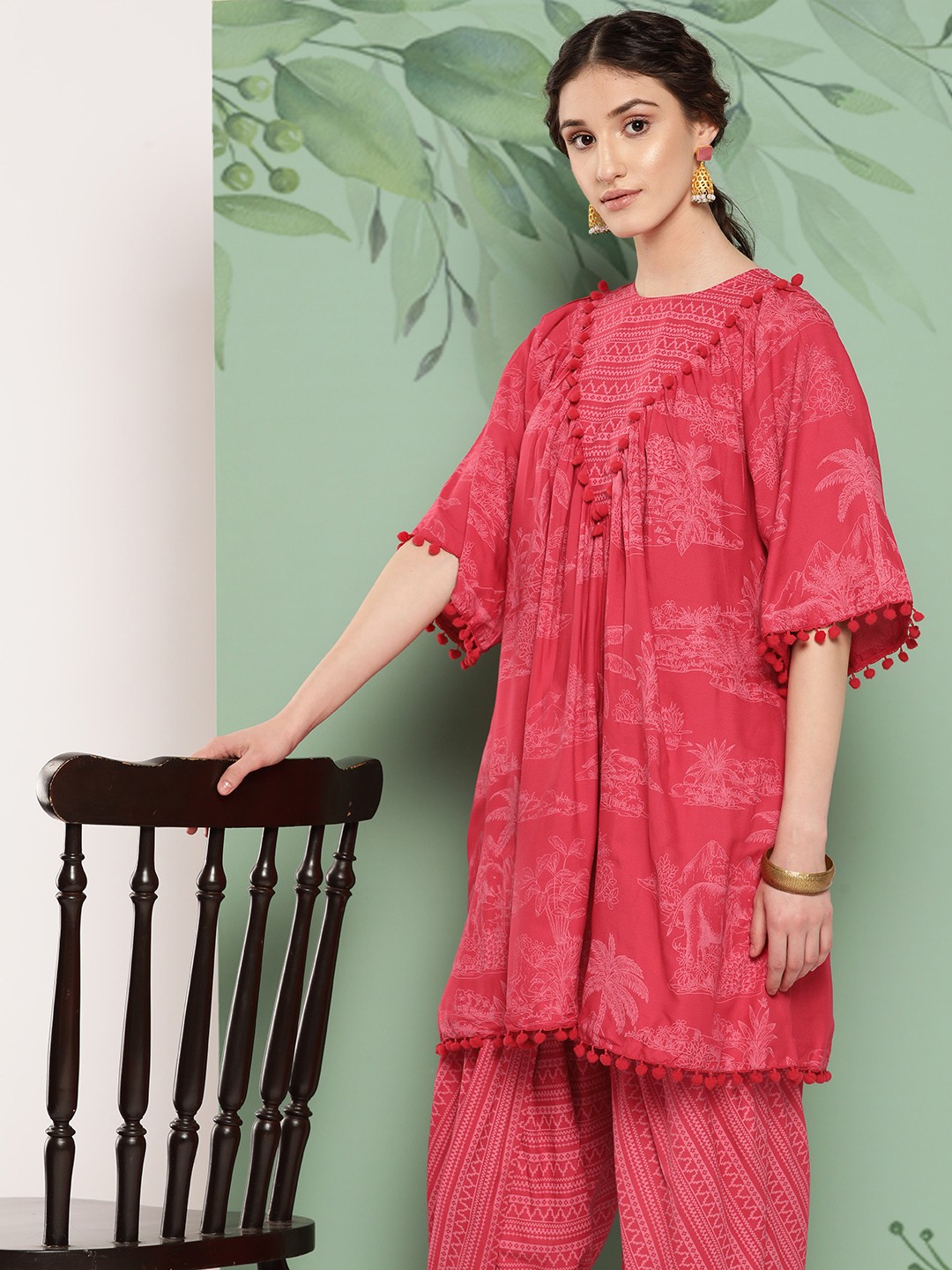 

Sangria Women Ethnic Motifs Printed Pom-Pom Detailed Kurti with Dhoti Pants, Pink