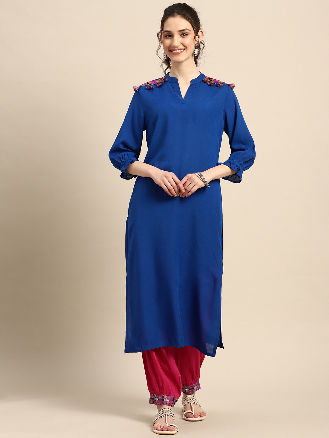 

Sangria Women Thread Work Kurta with Salwar, Navy blue