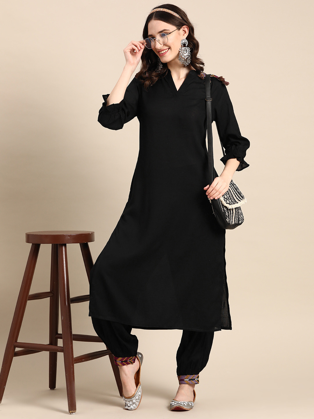 

Sangria Women Thread Work & Tassels Detail Kurta with Salwar, Black
