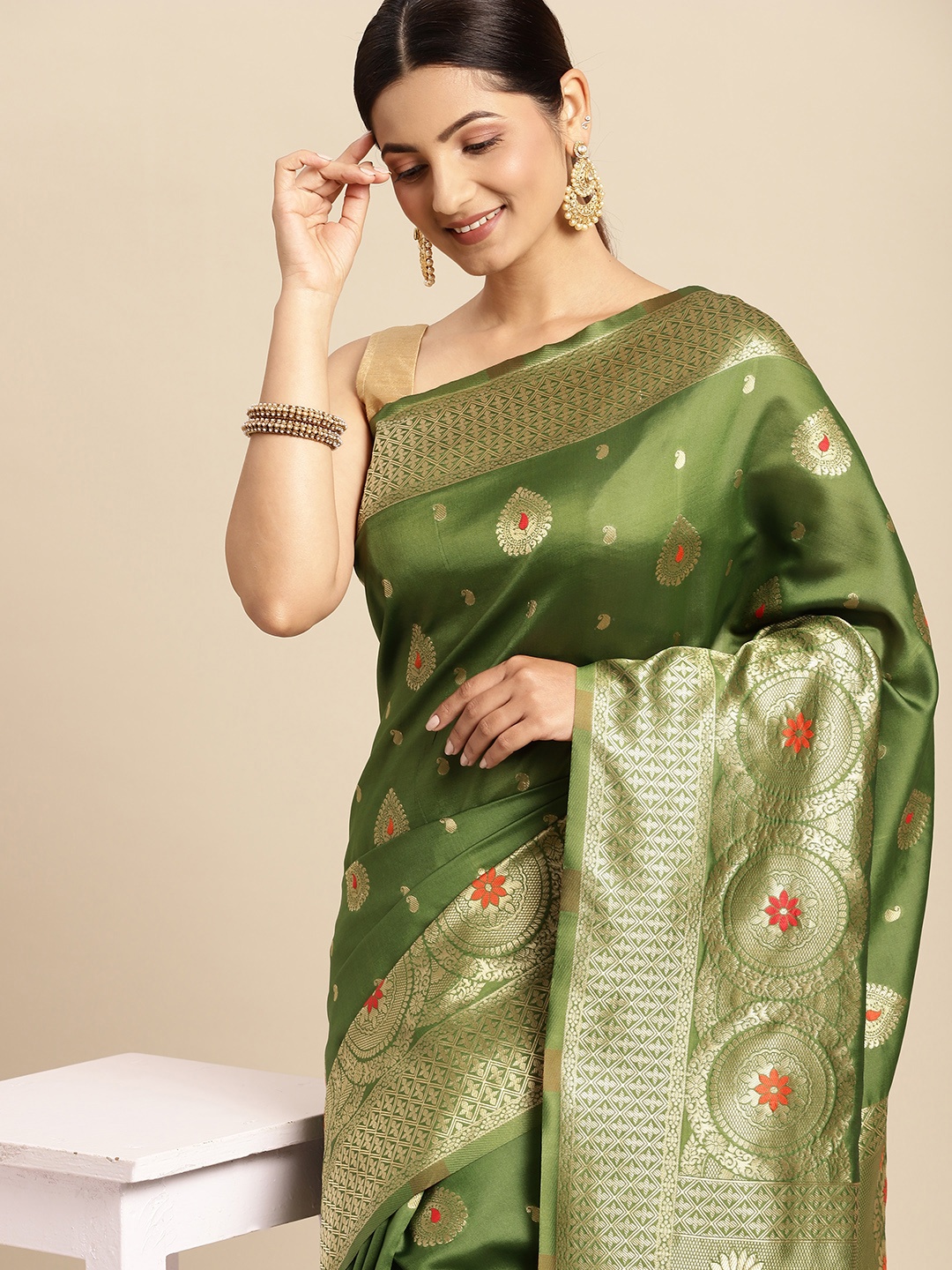 

flaher Olive Green & Golden Ethnic Motifs Art Silk Kanjeevaram Saree