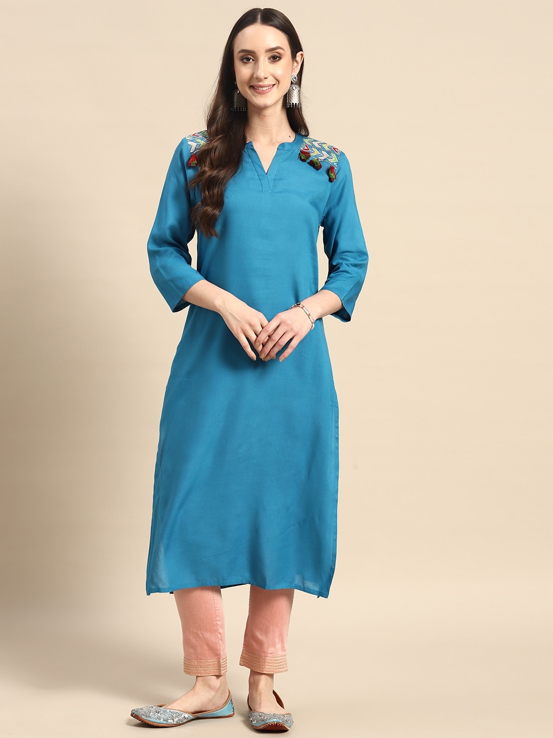 

Sangria Women Tassel Detail Straight Kurta with Pocket, Blue