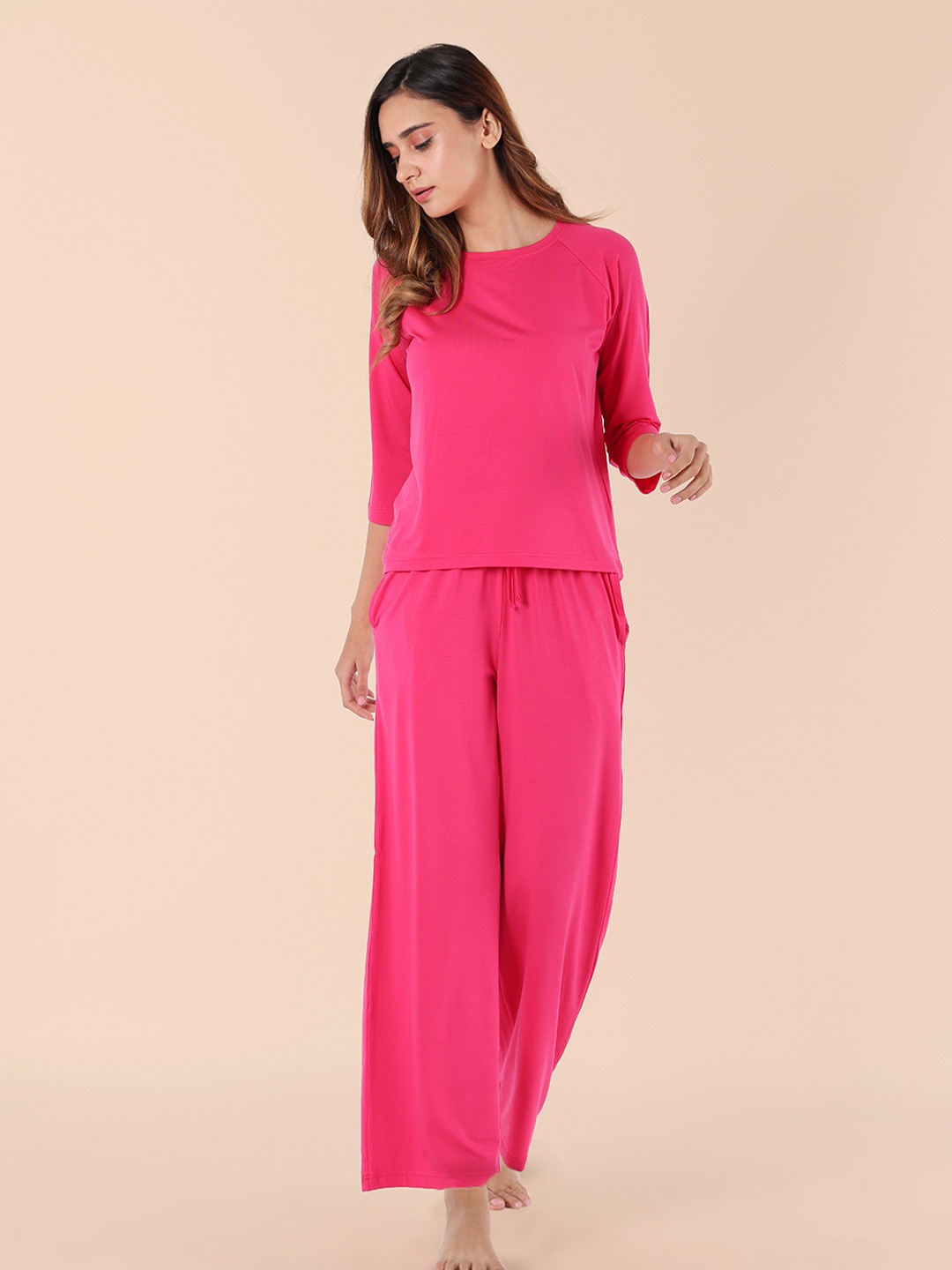 

Nite Flite Women Pink Solid Modal Round Neck Night suit