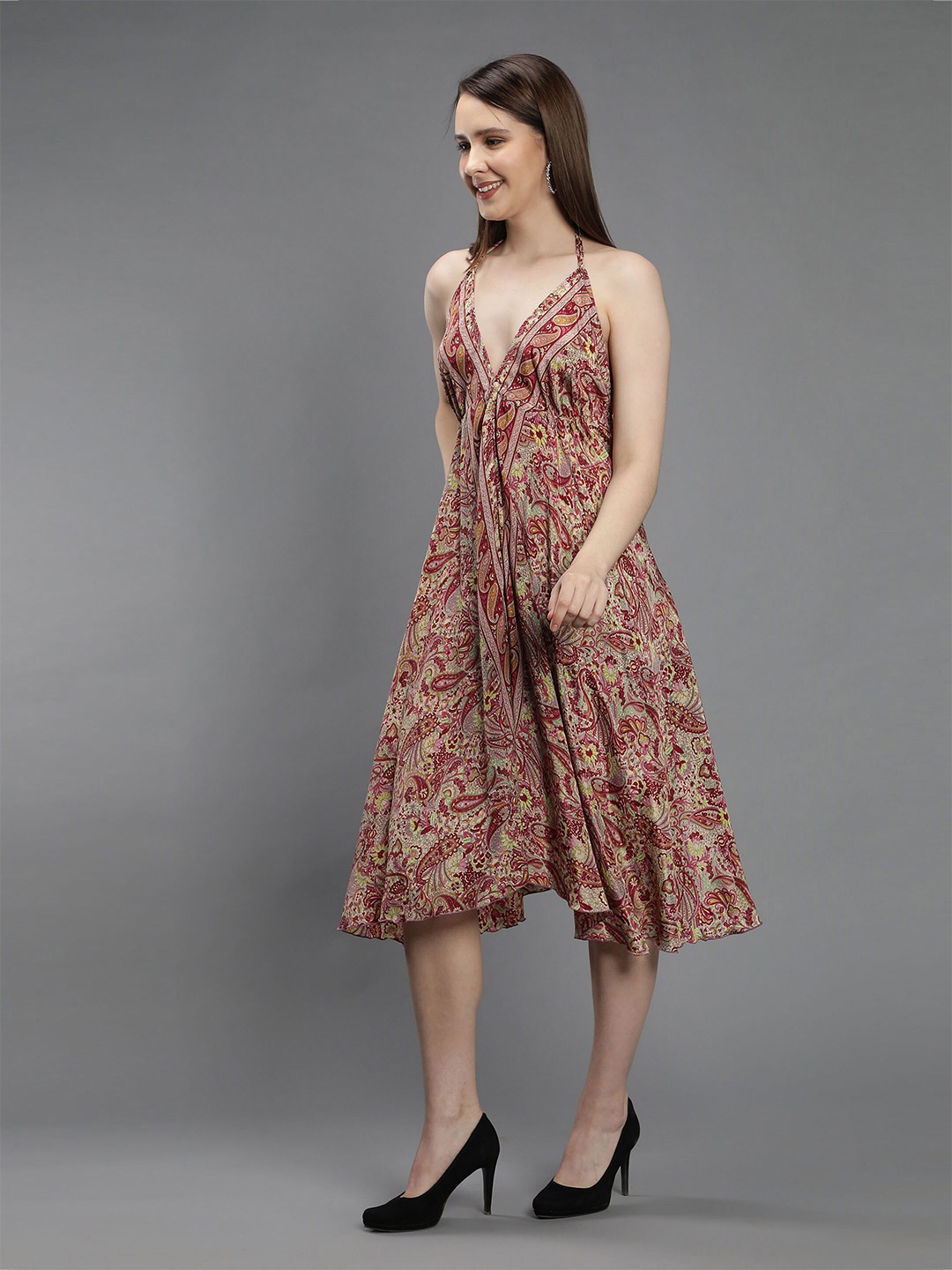 

Aditi Wasan Women Maroon & Cream-Coloured Ethnic Motifs Halter Neck Jacquard A-Line Dress