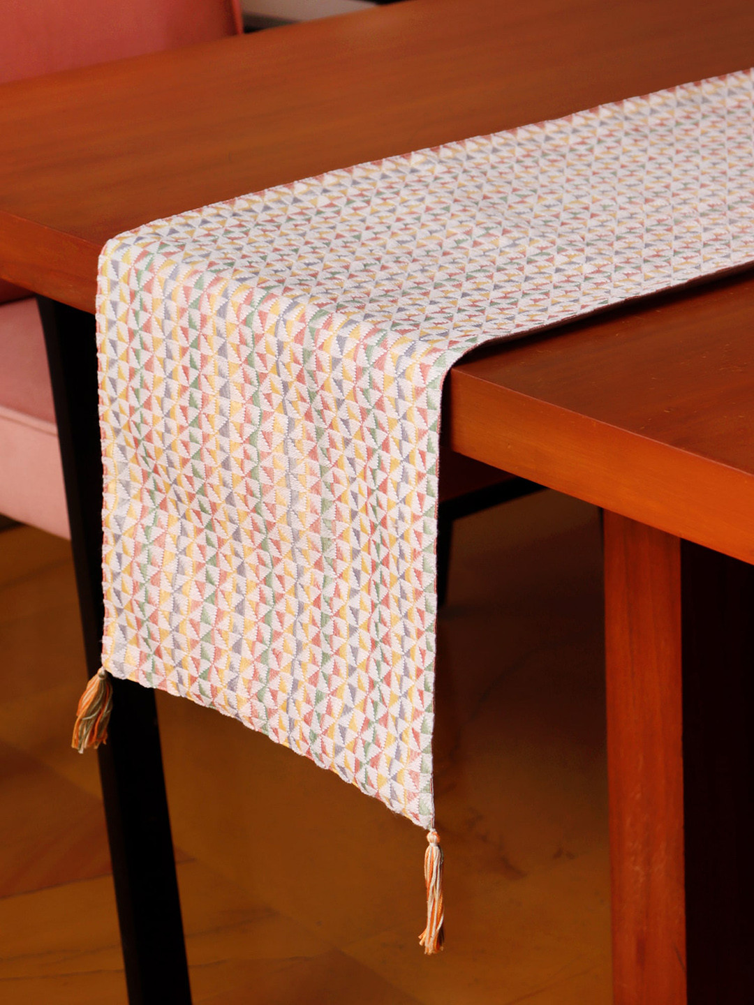 

ZEBA White & Red Woven Design Banarasi Brocade Table Runner
