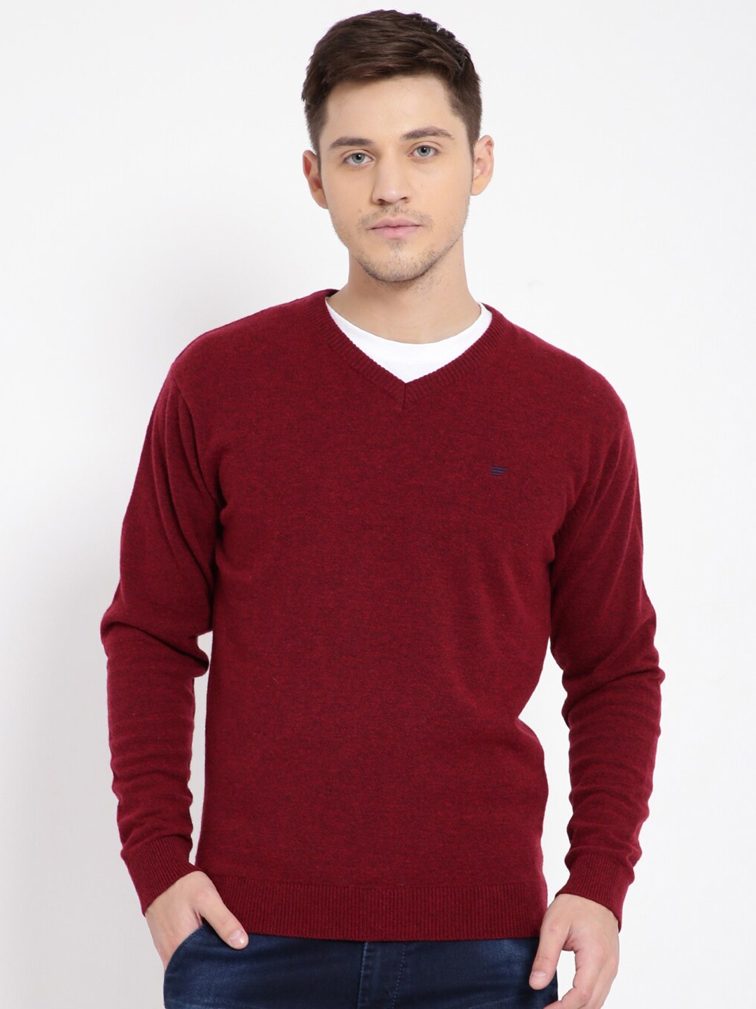 

t-base Men Red Pullover Sweater