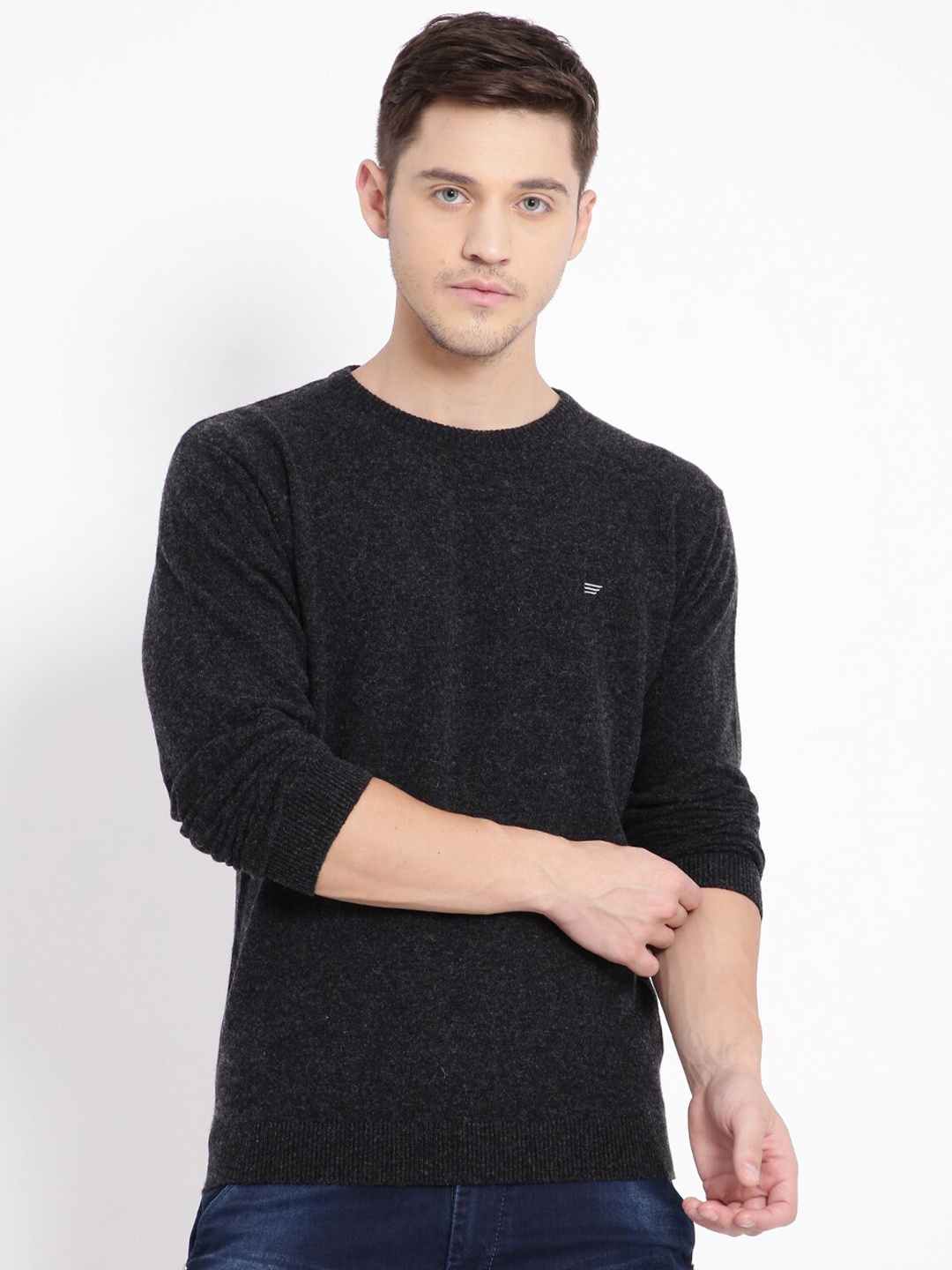 

t-base Men Black Solid Woolen Pullover