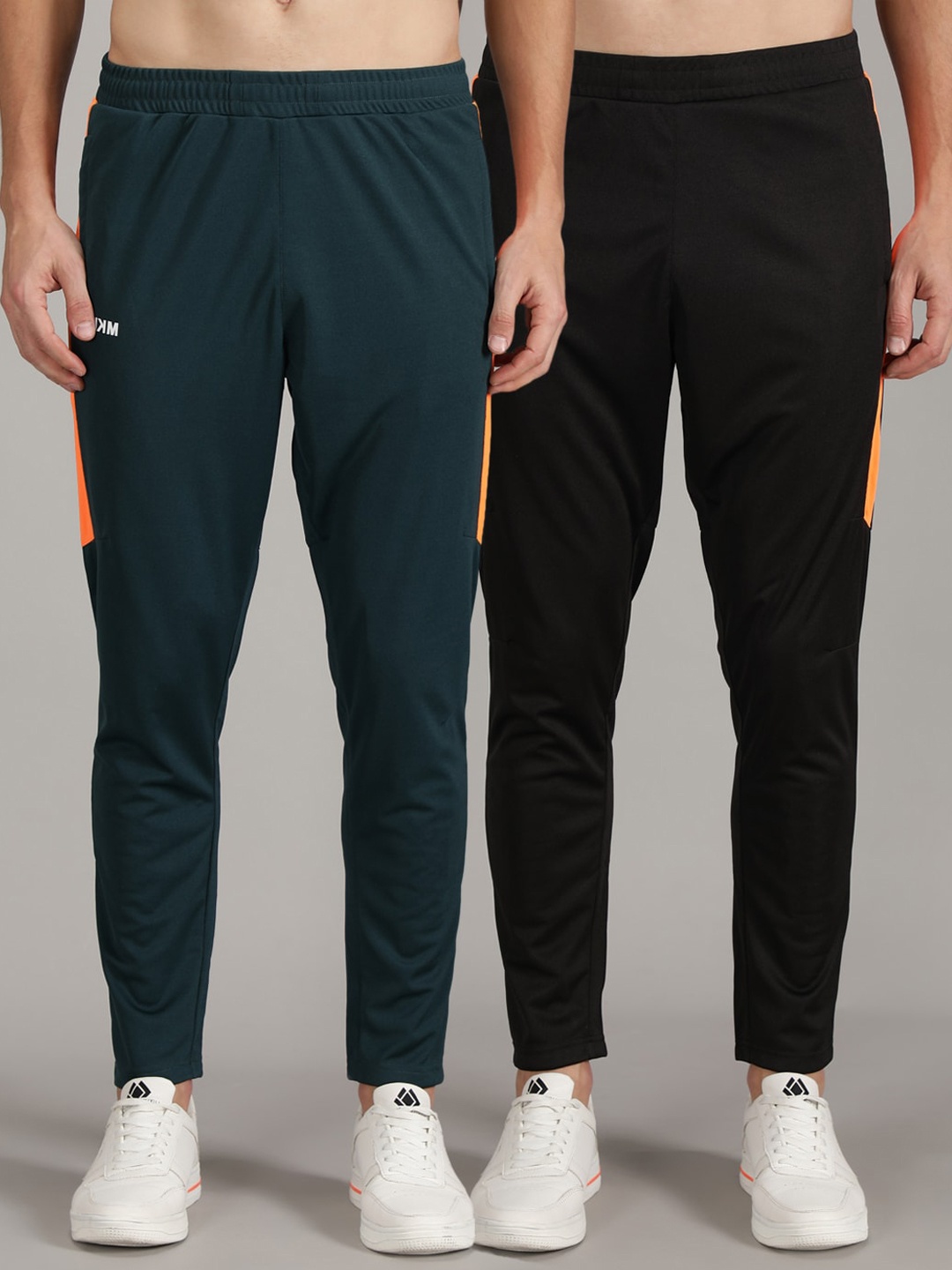 

MKKO Men Pack of 2 Black & Teal Green Solid Cotton Track Pants