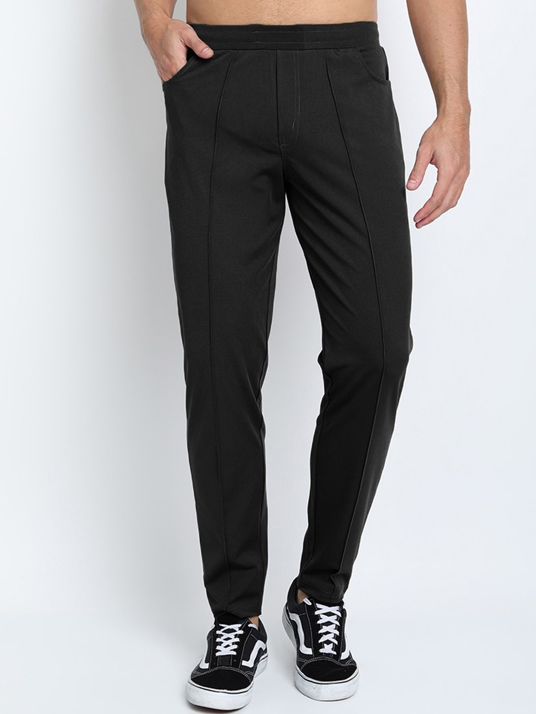 

MKKO Men Black Solid Track Pants