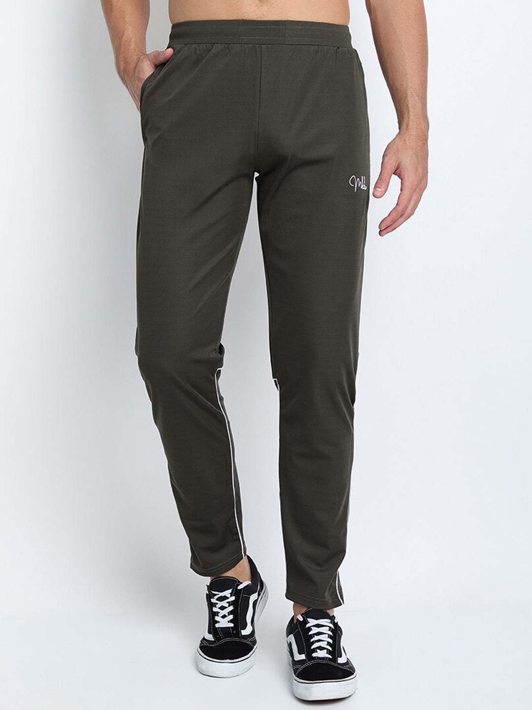 

MKKO Men Olive Green Solid Track Pants