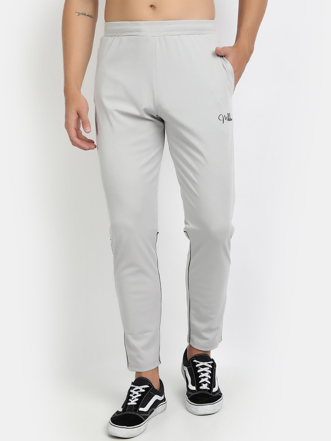 

MKKO Men Grey Solid Track Pants